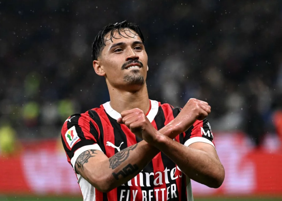 Manchester City Kumsajili Rayan Cherki wa Lyon na Tijani Reijnenders wa AC Milan